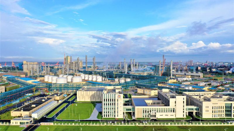 改性塑料与普通塑料：性能与应用的差异化解析